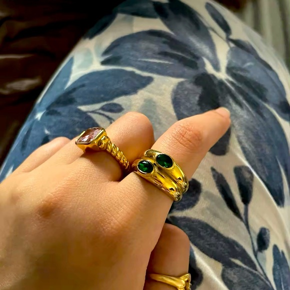 18 K Doble Dome Gold Plated Ring - Picture 3 of 8